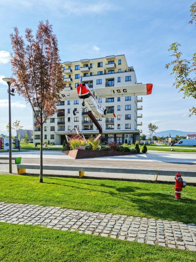 Ara Apart Hotel Брашов Экстерьер фото